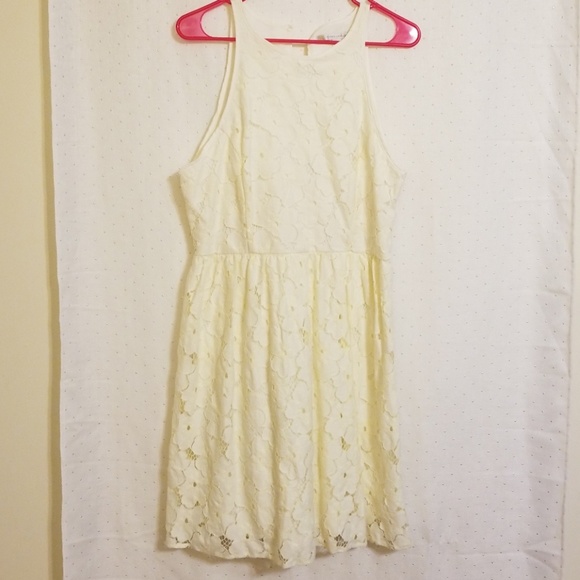 LC Lauren Conrad Dresses & Skirts - 🎈3 for $15🎉LC by Lauren Conrad |  Lace Dress